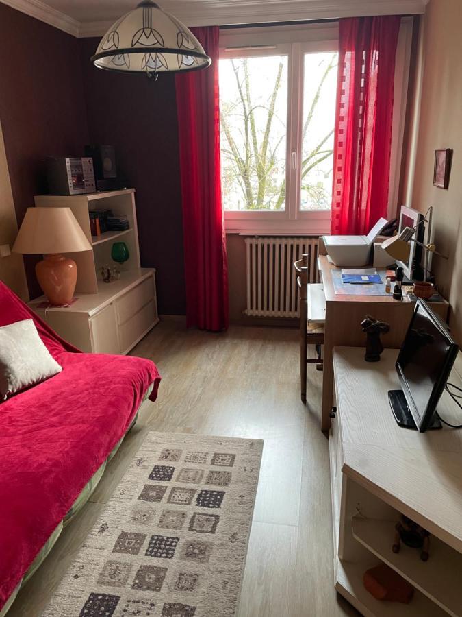 Le Chouki Apartment Annecy Bagian luar foto
